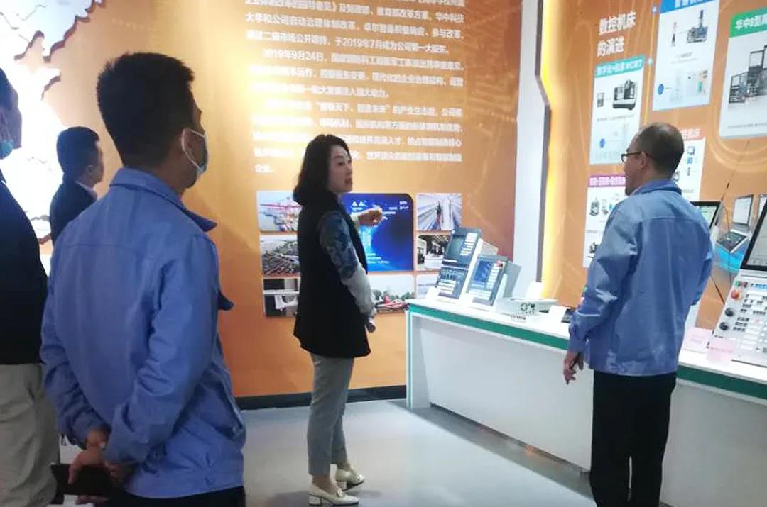 微信图片_20201106081906.jpg 微信图片_20201106081906.jpg